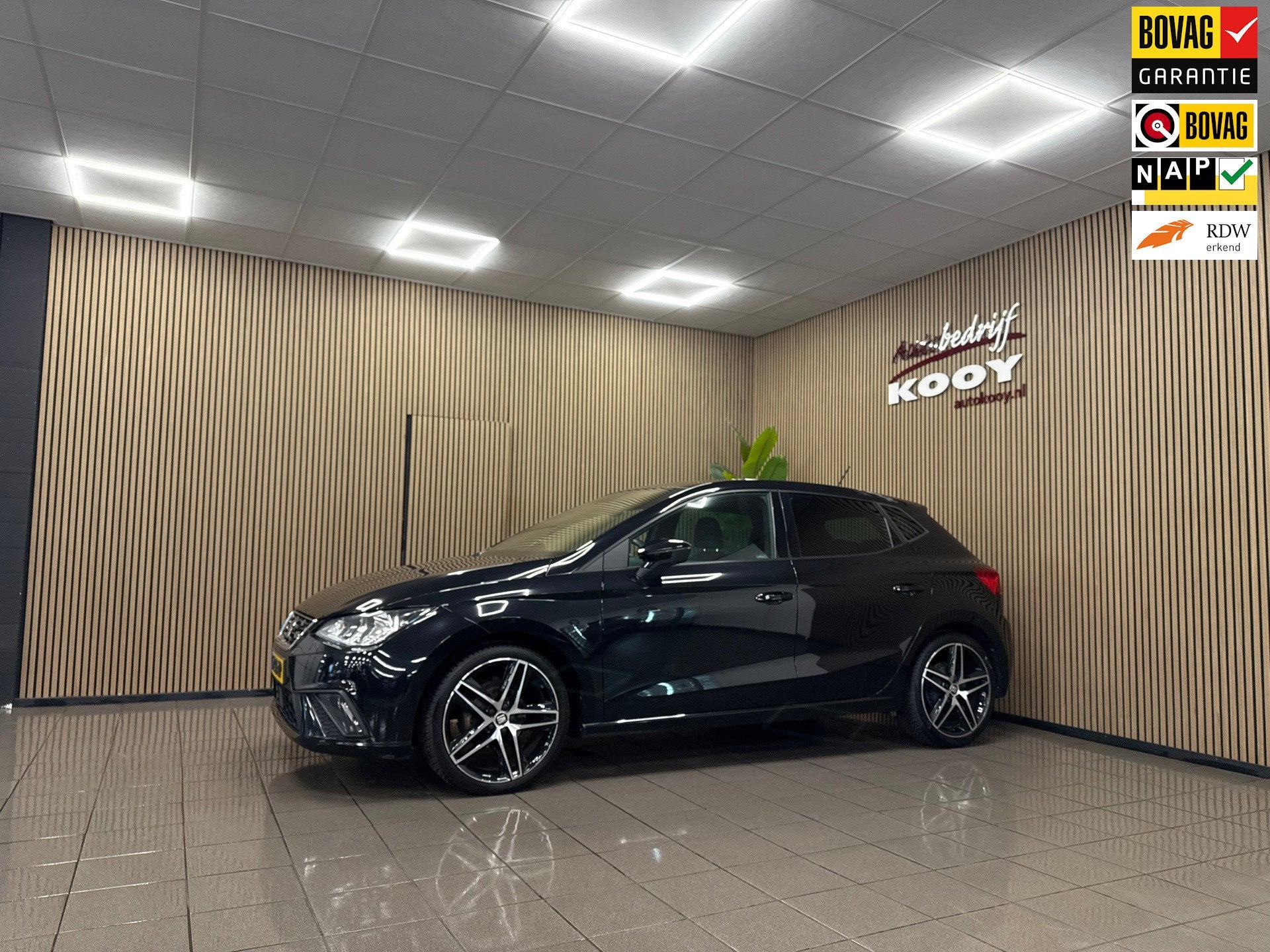 Seat Ibiza 1.0 TSI FR Business Intense * 1e Eig / Panoramada, Auto's, Voorwielaandrijving, Dealer onderhouden, Euro 6, 95 pk