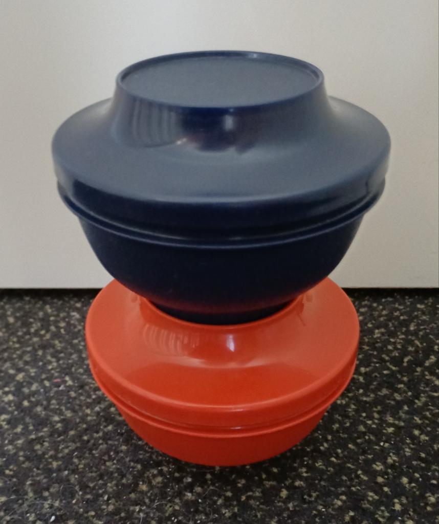 Vintage Tupperware schaaltjes set - Blauw en Oranje., Ophalen of Verzenden, Gebruikt, Blauw, Schaal