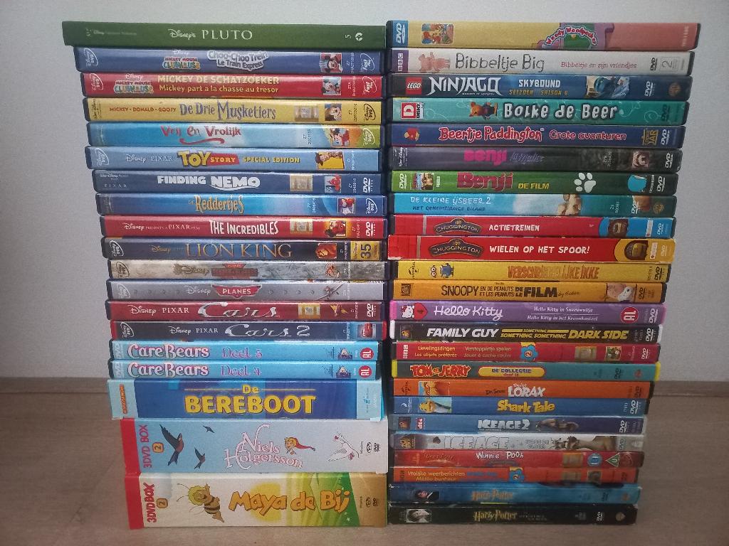 Grote partij kinder DVD's Disney Films Cars Planes Snoopy ++, Alle leeftijden, Ophalen of Verzenden, Gebruikt, Film