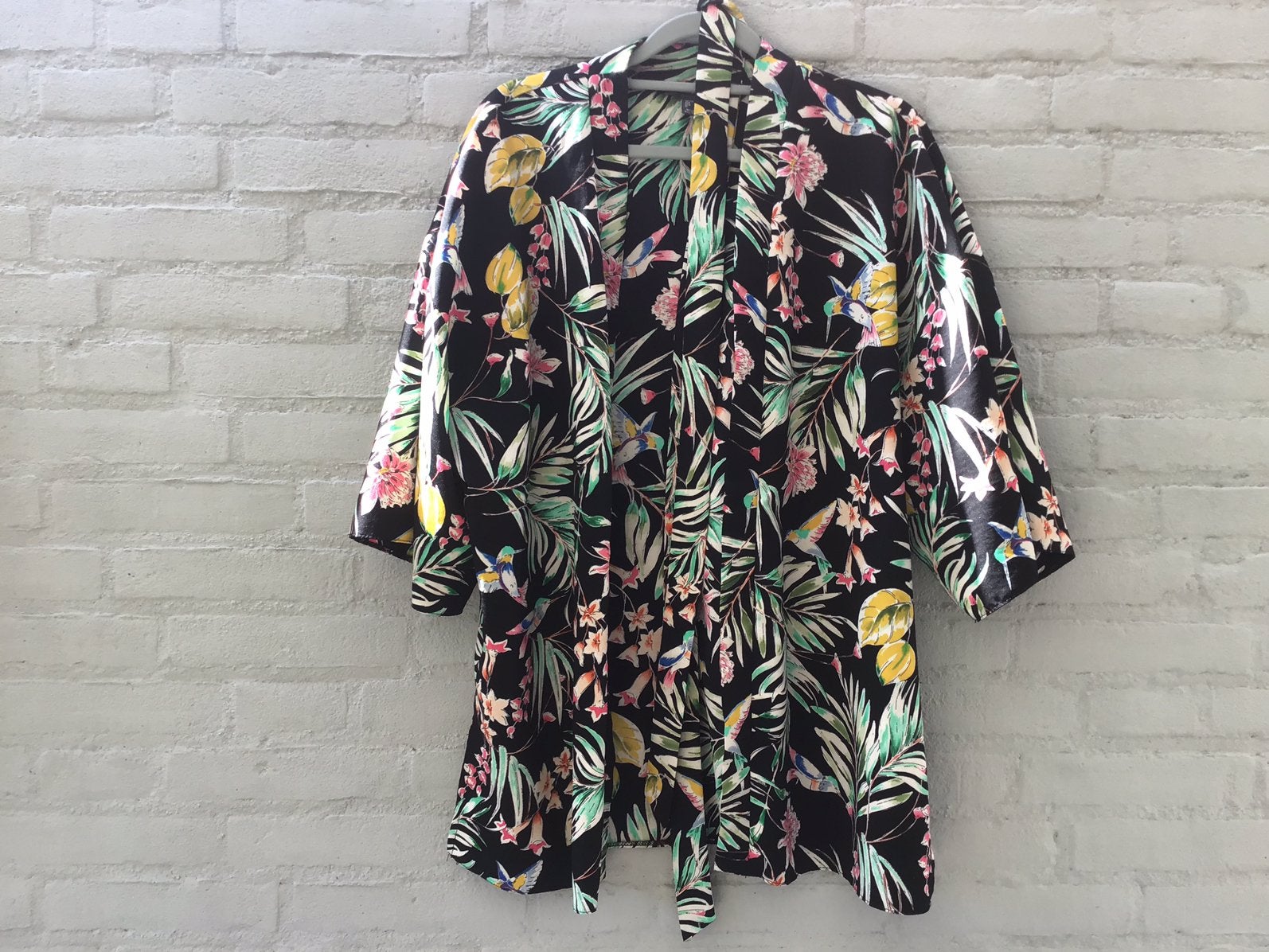 Blouse, kimono, Ophalen of Verzenden, Zo goed als nieuw, Maat 38/40 (M), Meerkleurig