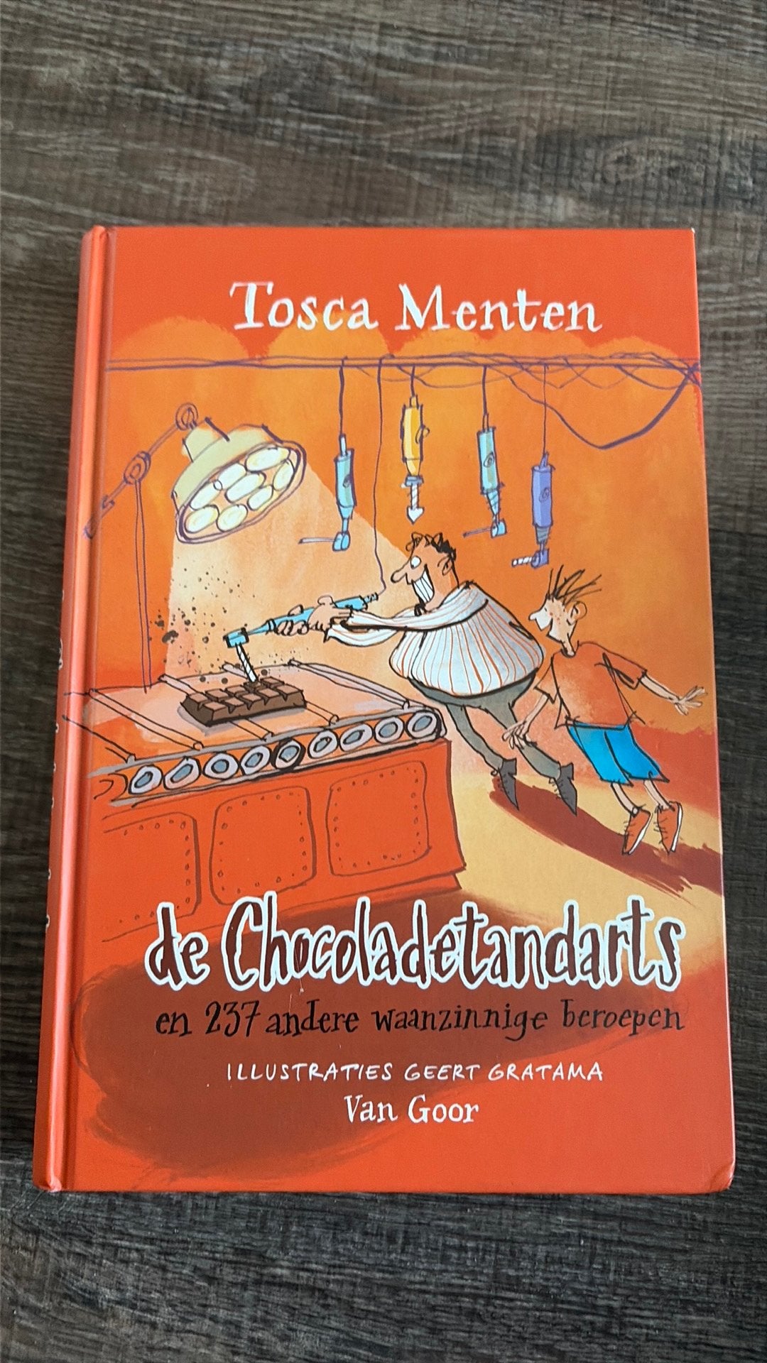 Tosca Menten - De chocoladetandarts, Boeken, Fictie algemeen, Ophalen of Verzenden, Zo goed als nieuw, Tosca Menten