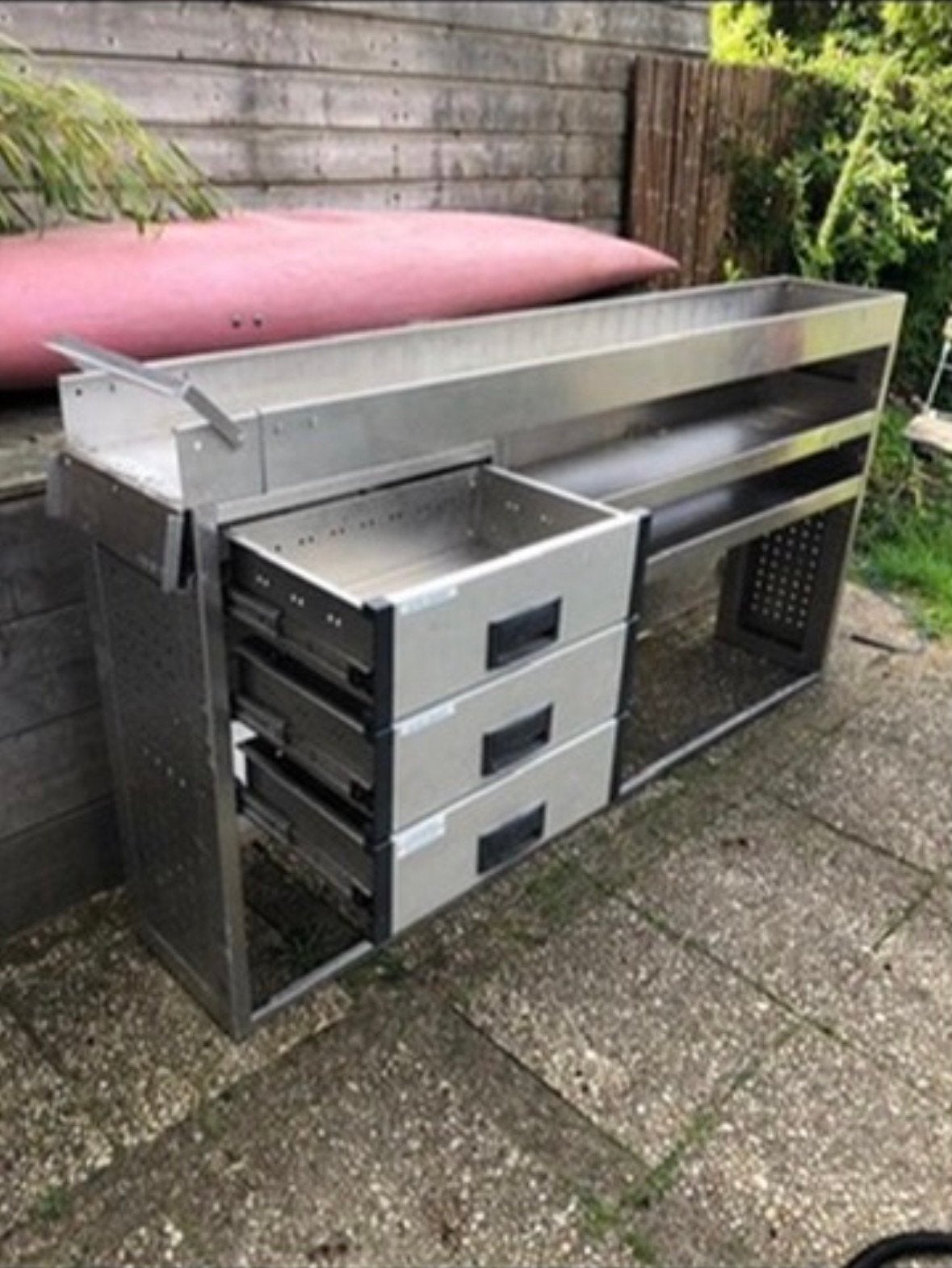 Bedrijfswagen inrichting, Ophalen