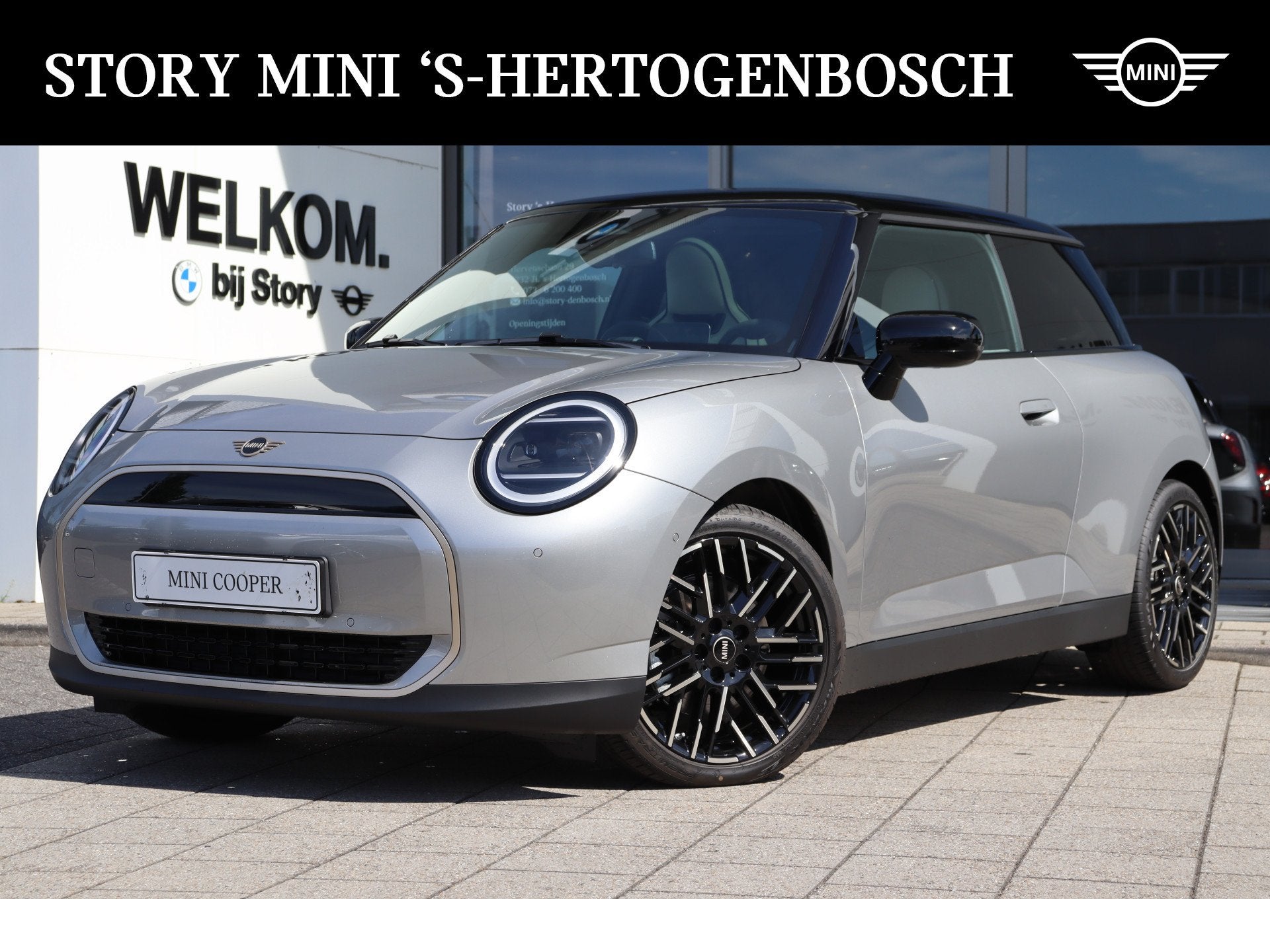 MINI Hatchback Cooper E / Favoured / Pakket M / 18" Night Fl