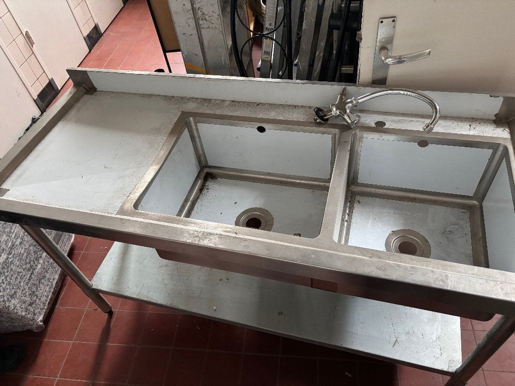RVS Spoeltafel Werkbank Horeca Dubbele Spoelbak, Ophalen, Overige kleuren, 150 tot 200 cm, Zo goed als nieuw