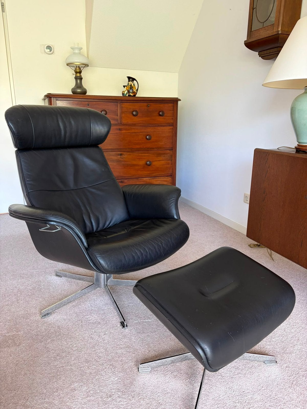 Conform relaxfauteuil, Huis en Inrichting, Ophalen of Verzenden, Zo goed als nieuw, 50 tot 75 cm, Leer