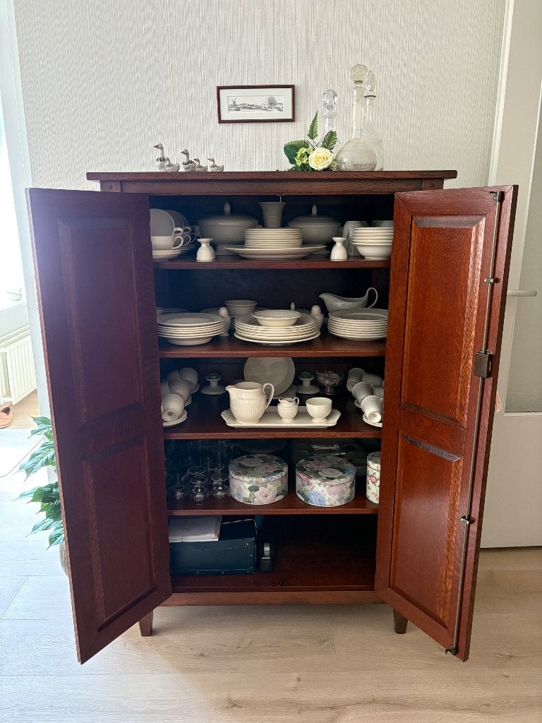 Meer dan compleet Wedgwood Edme servies, Ophalen, Klassiek, Zo goed als nieuw, Compleet servies