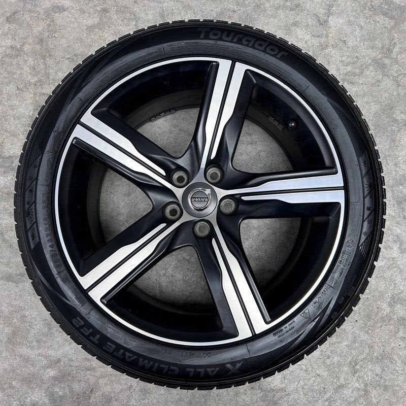 18 inch originele Ixion velgen + all season banden Volvo V60, 18 inch, Gebruikt, -, -