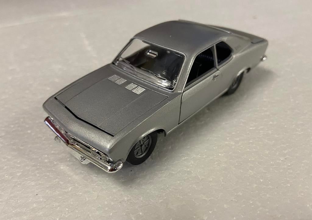 Opel Manta 1/43 metaal Märklin nieuw in OVP, Hobby en Vrije tijd, Modelauto's | 1:43, Ophalen of Verzenden, Nieuw, Auto