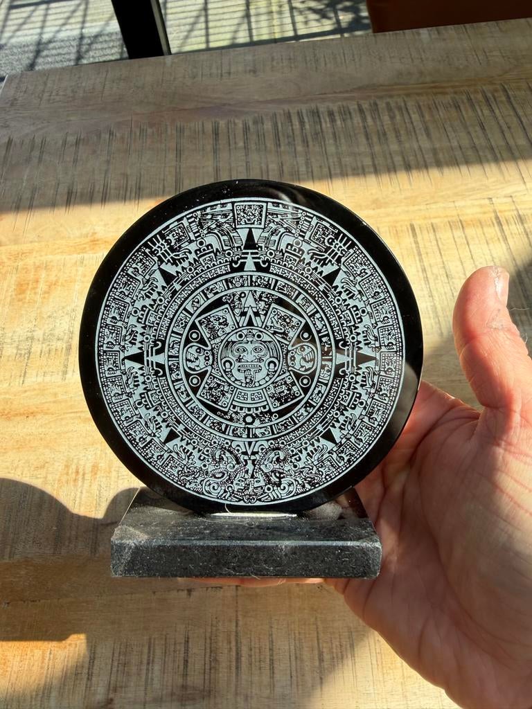 Azteekse kalender van obsidiaan, Ophalen of Verzenden