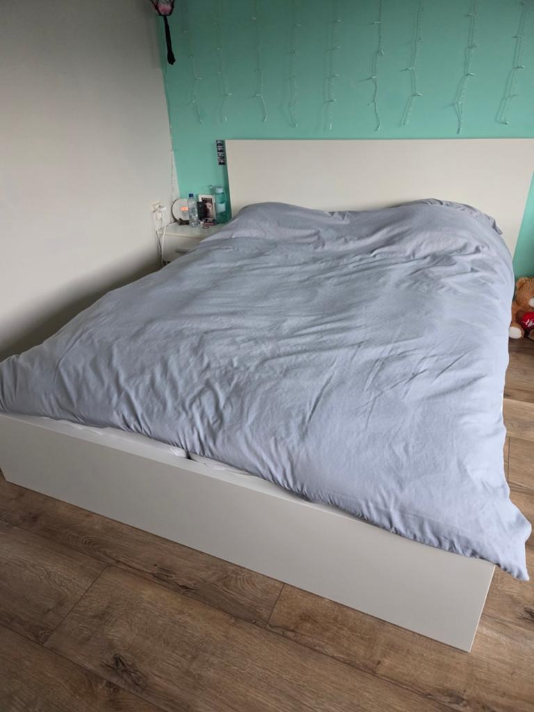 Ikea bed Malm 160cm met 4 lades, Huis en Inrichting, Slaapkamer | Bedden, Gebruikt, Tweepersoons, 160 cm, 200 cm, Hout, Wit, Ophalen of Verzenden