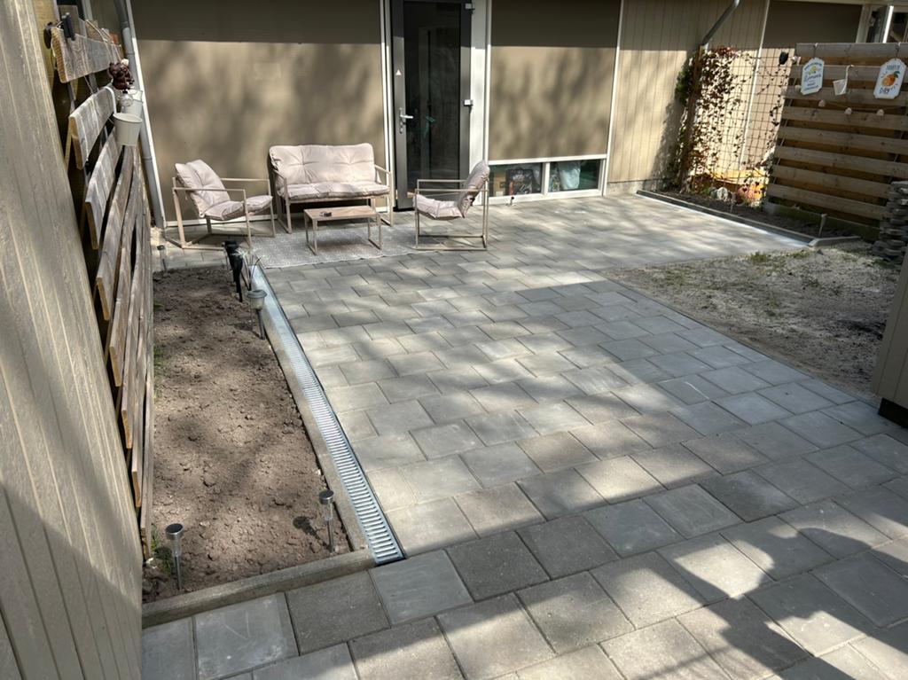 Tuin onderhoud en bestrating aangeboden, Garantie, Tuinontwerp