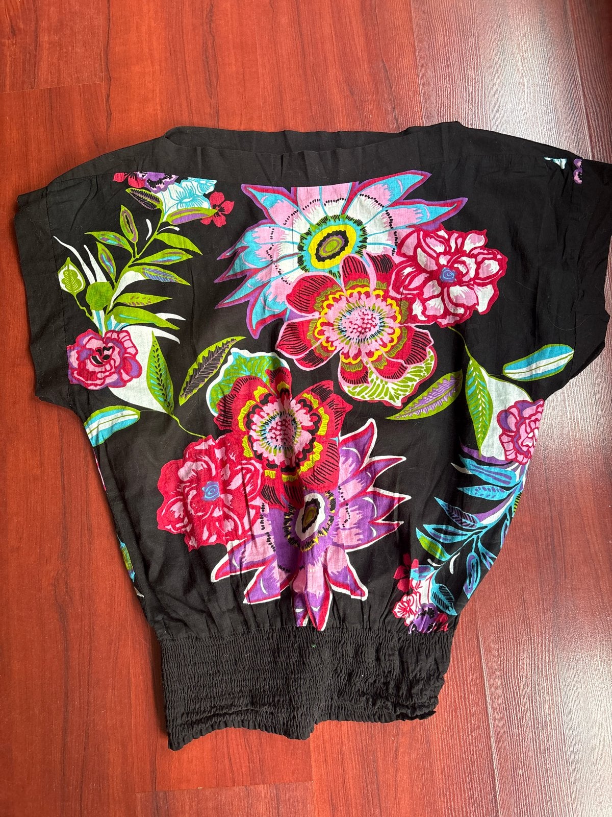 Desigual Zwarte Top met Bloemenprint - Maat M, Maat 38/40 (M), Zwart, Ophalen of Verzenden, Zo goed als nieuw