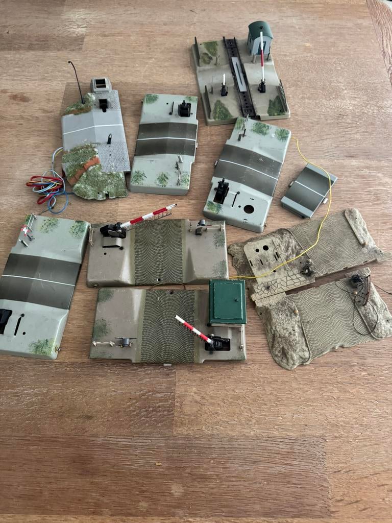 Kaveltje Märklin M rails overwegen. Ho wisselstroom zie teks, Wisselstroom, Rails, Ophalen of Verzenden, Zo goed als nieuw