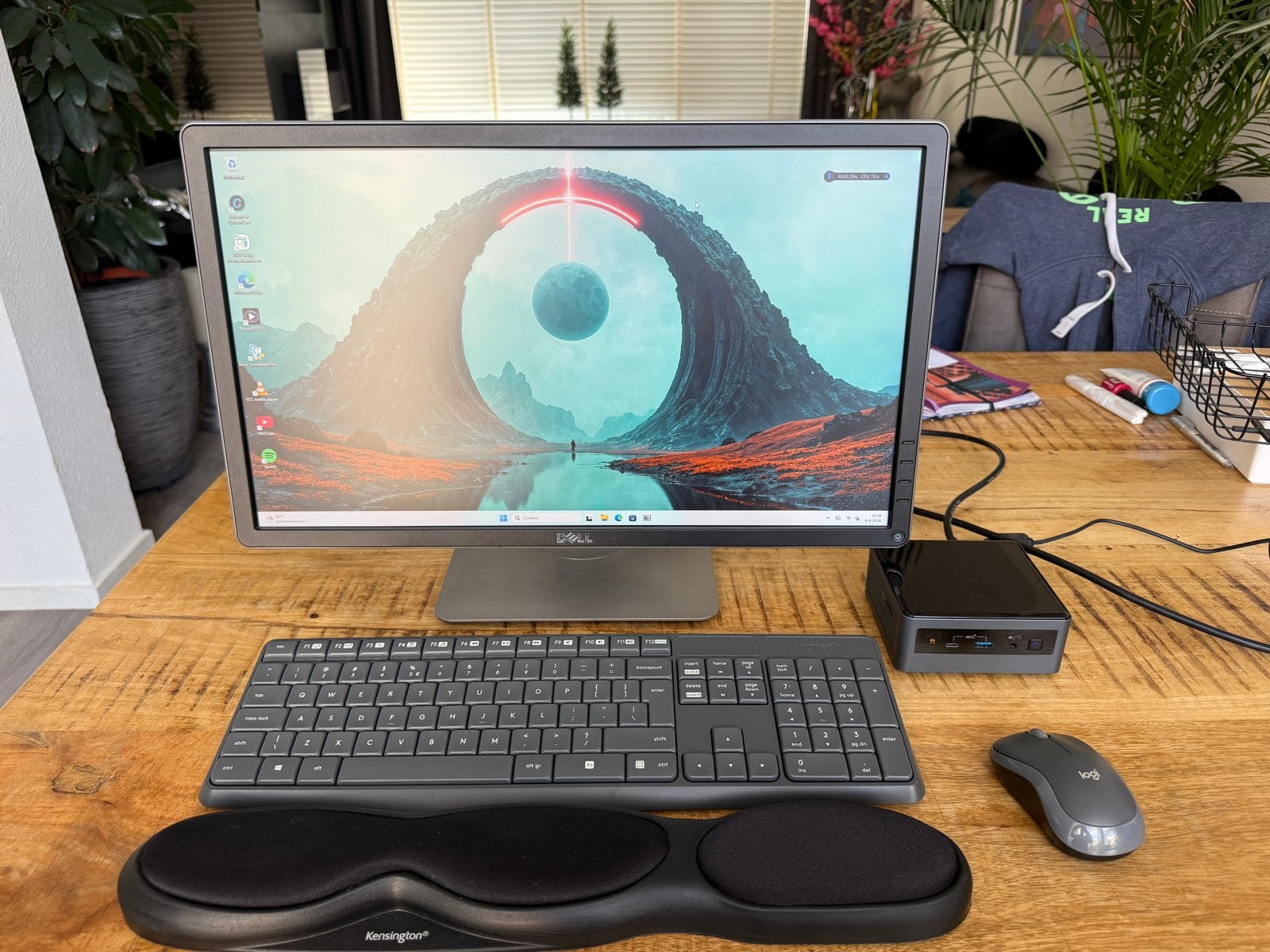 🔥 Complete Nuc PC-set! 🔥, Computers en Software, Desktop Pc's, Ophalen, Zo goed als nieuw, SSD