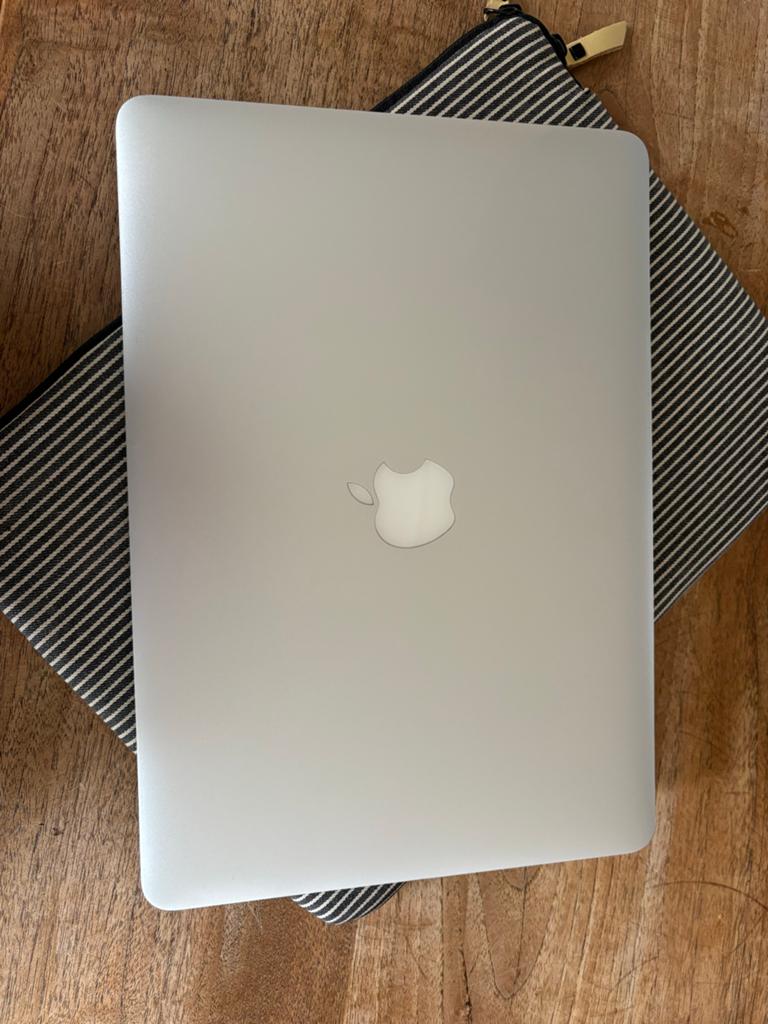 MacBook Air 13 inch - 121 GB Flash-opslag, Computers en Software, Apple Macbooks, Gebruikt, MacBook Air, 13 inch, Minder dan 2 Ghz