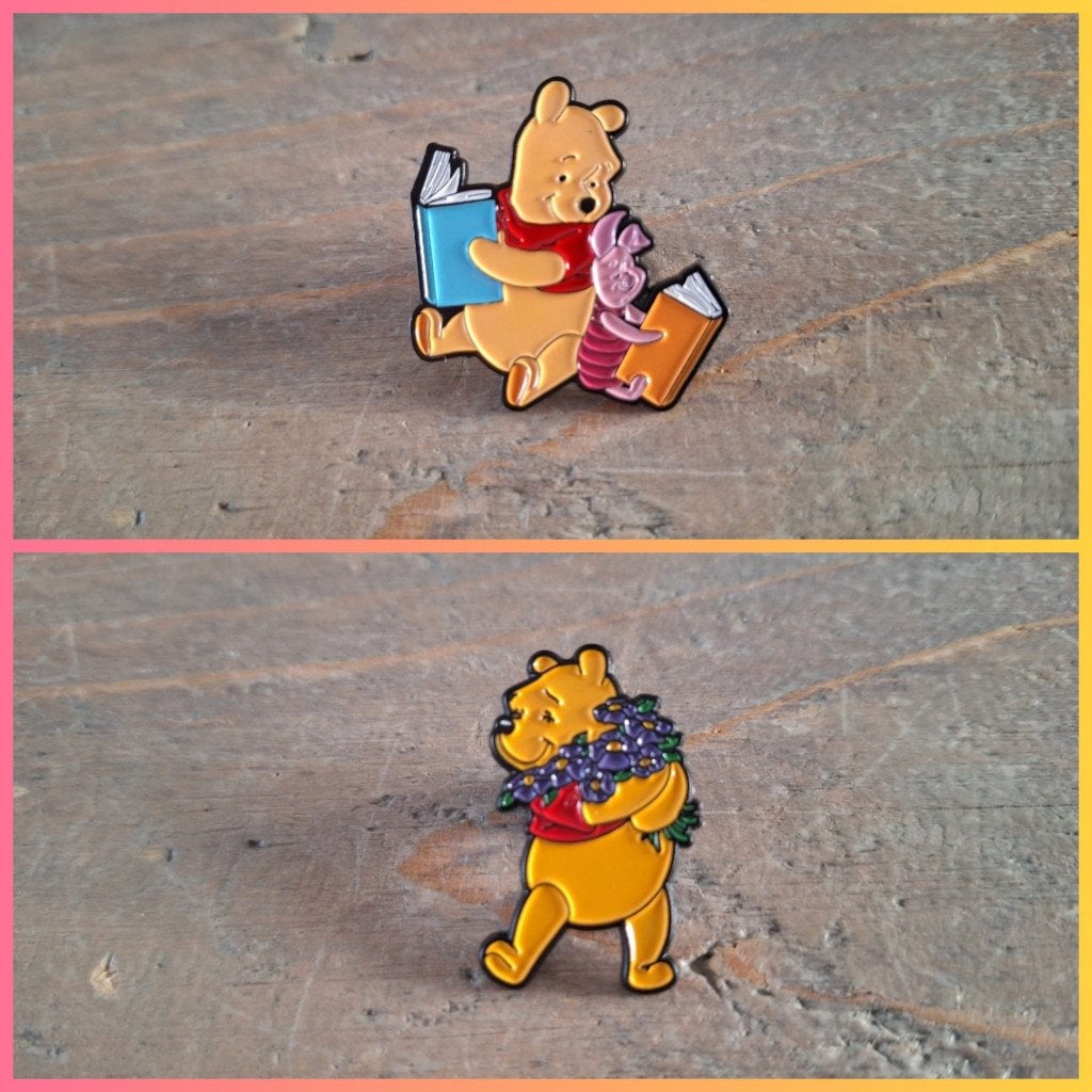 2 leuke pins van Winnie de Poeh te koop, Verzamelen, Ophalen of Verzenden, Nieuw, Overige onderwerpen, Speldje of Pin