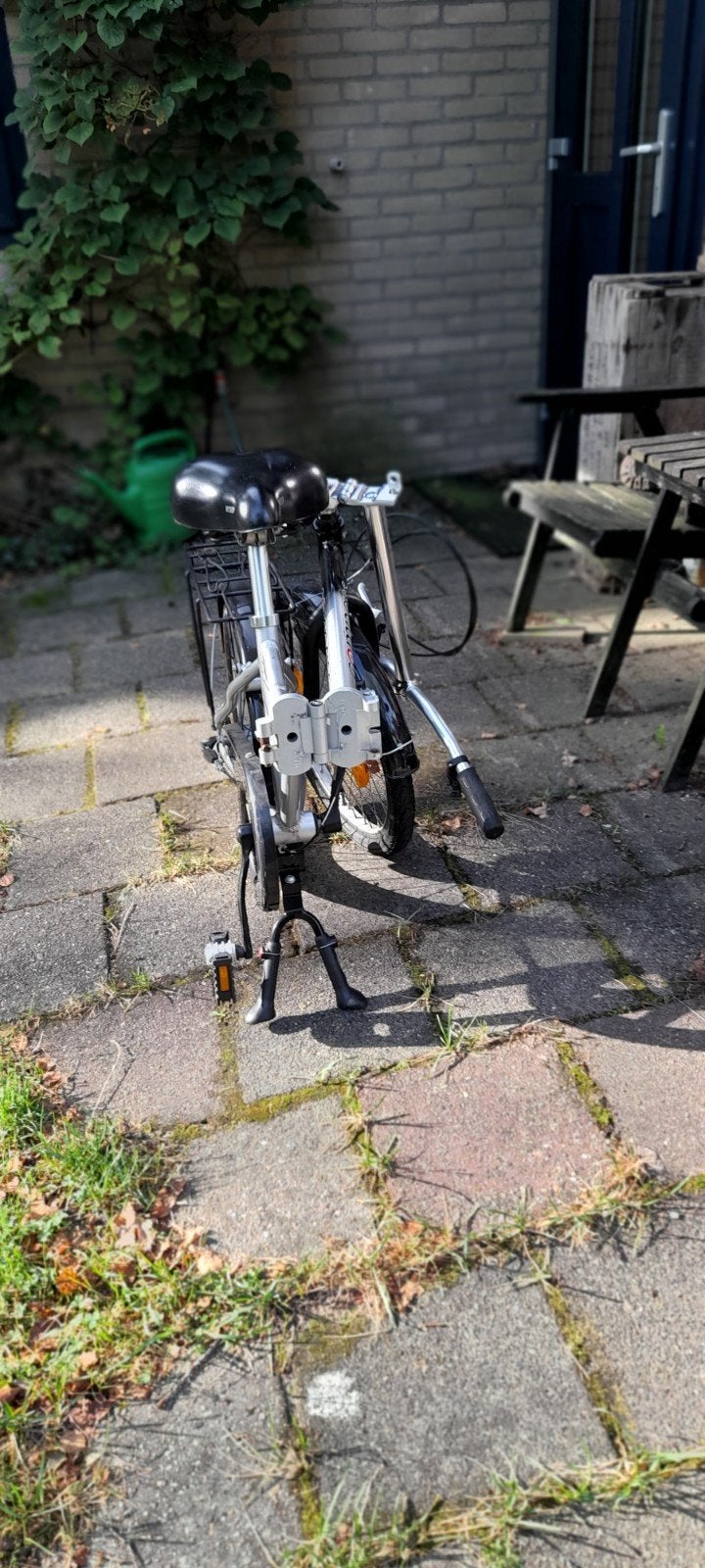 Foto 4 van Compass vouwfietsen, 3 versnellingen, hand- en terugtraprem