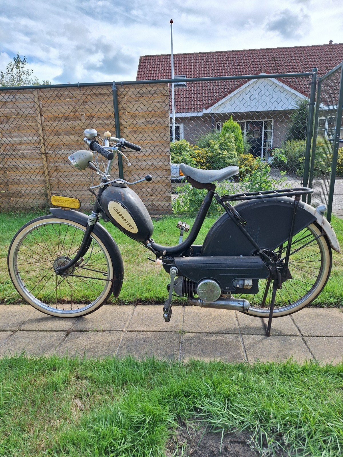 locomotief bromfiets, Fietsen en Brommers, Ophalen of Verzenden, Overige merken