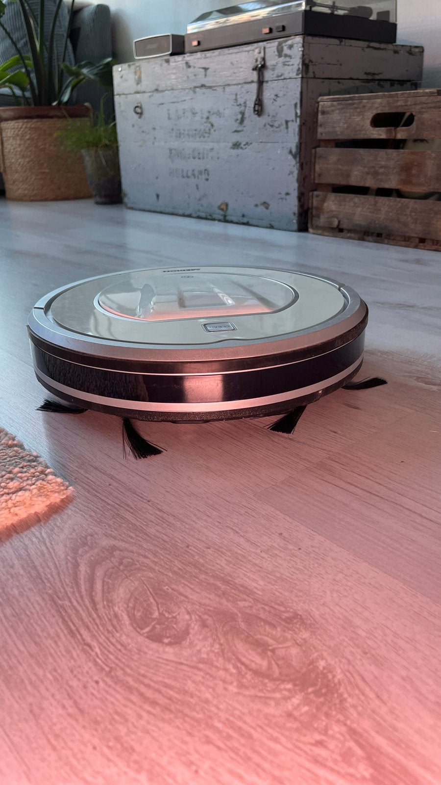 MEDION Robotstofzuiger + Laadstation & Afstandsbediening, Overige merken, Zo goed als nieuw, Robotstofzuiger, Minder dan 1200 watt