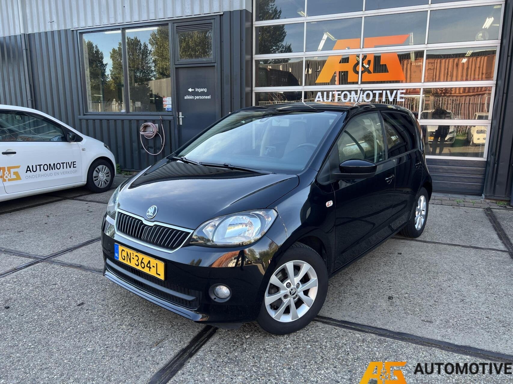 Skoda Citigo 1.0 Zwart 5DRS 2015 | Airco | Cruise |, Auto's, Voorwielaandrijving, Euro 5, 840 kg, 60 pk