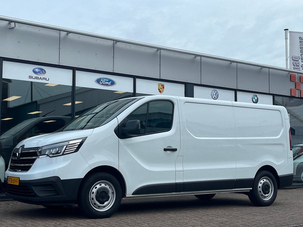 Renault Trafic 2.0DCi 110pk T30 L2H1 Gesloten Bestelwagen Co, Auto's, Bestelauto's, Stof, Gebruikt, 4 cilinders, Renault