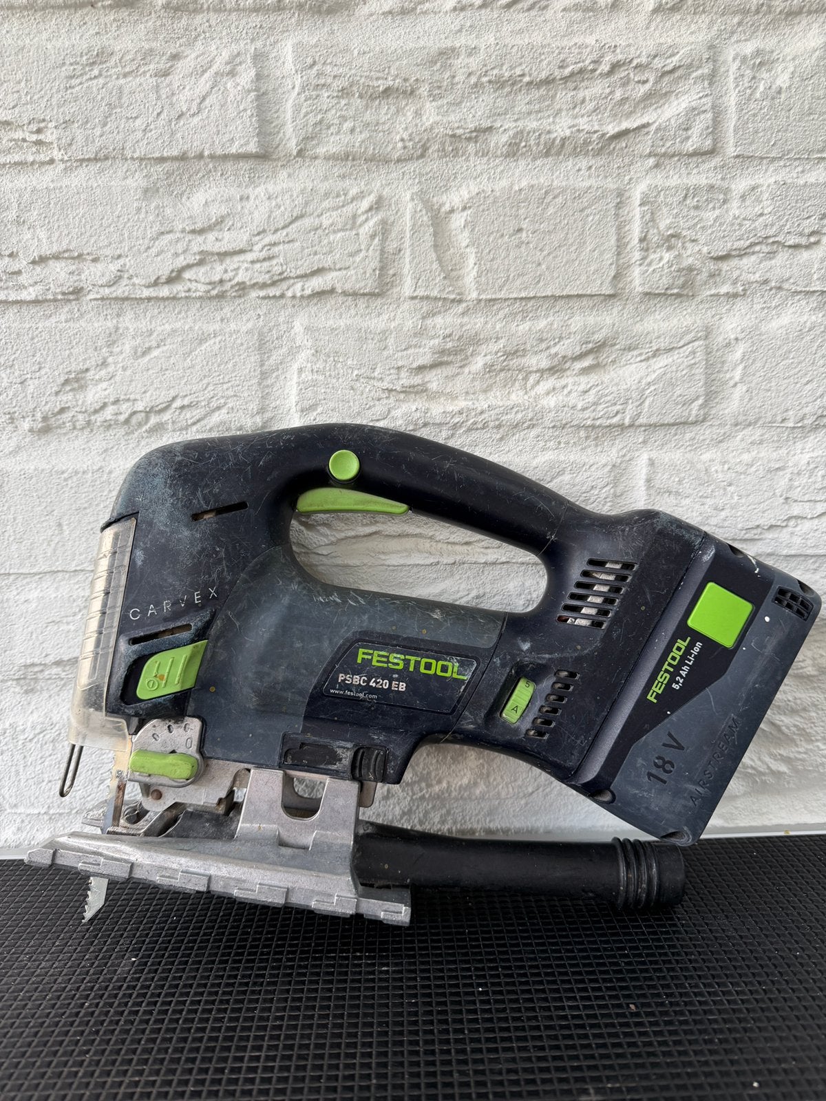 Festool CARVEX PSBC 420 EB 18V decoupeerzaag + 5,2Ah accu, Gebruikt, Decoupeerzaag, Ophalen of Verzenden, 30 tot 70 mm