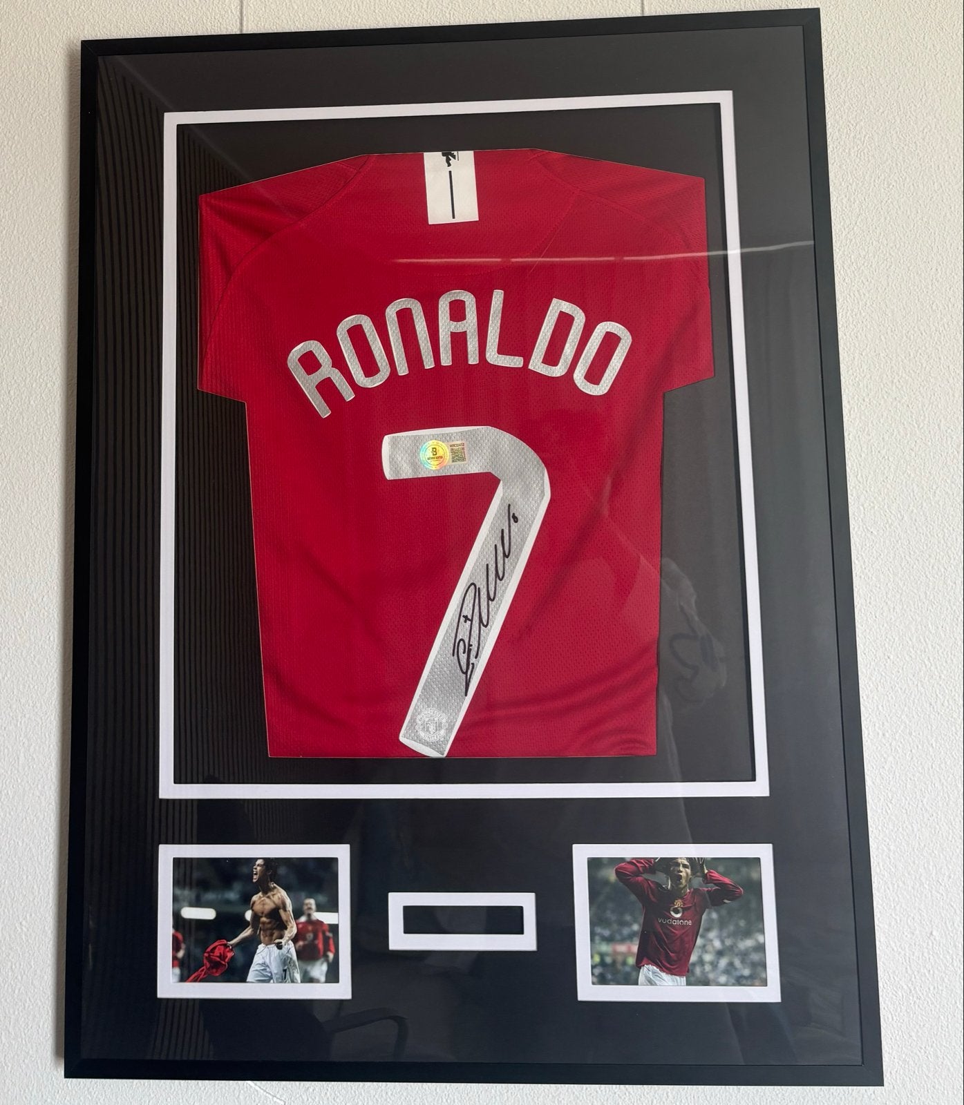 Gesigneerd Ronaldo shirt ingelijst+ Beckett COA, Ophalen, Nieuw, Buitenlandse clubs, Shirt