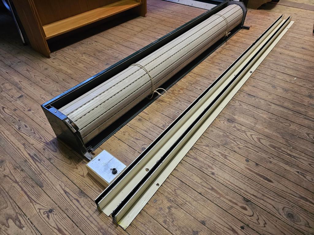 Prachtig rolluik - mooie boerse stijl! *compleet!*, Doe-het-zelf en Verbouw, Rolluiken, Ophalen, 200 cm of meer, Wit, 150 tot 200 cm