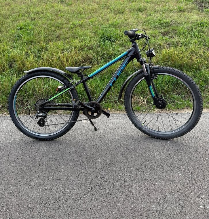 Cube Acid 240 - 7V- Volledig onderhouden - zeer nette staat, Ophalen, 24 inch of meer, Velgrem, V-brakes