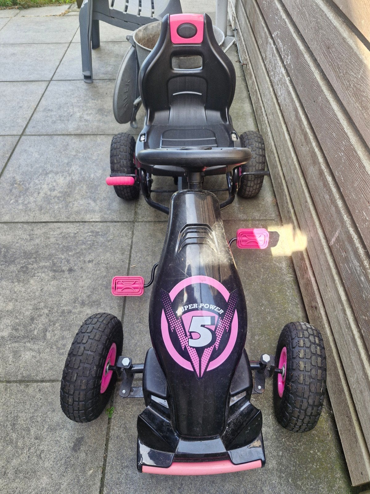 Skelter te koop. Zgan, roze zwart van kleur!, Ophalen, Zo goed als nieuw, Overige merken