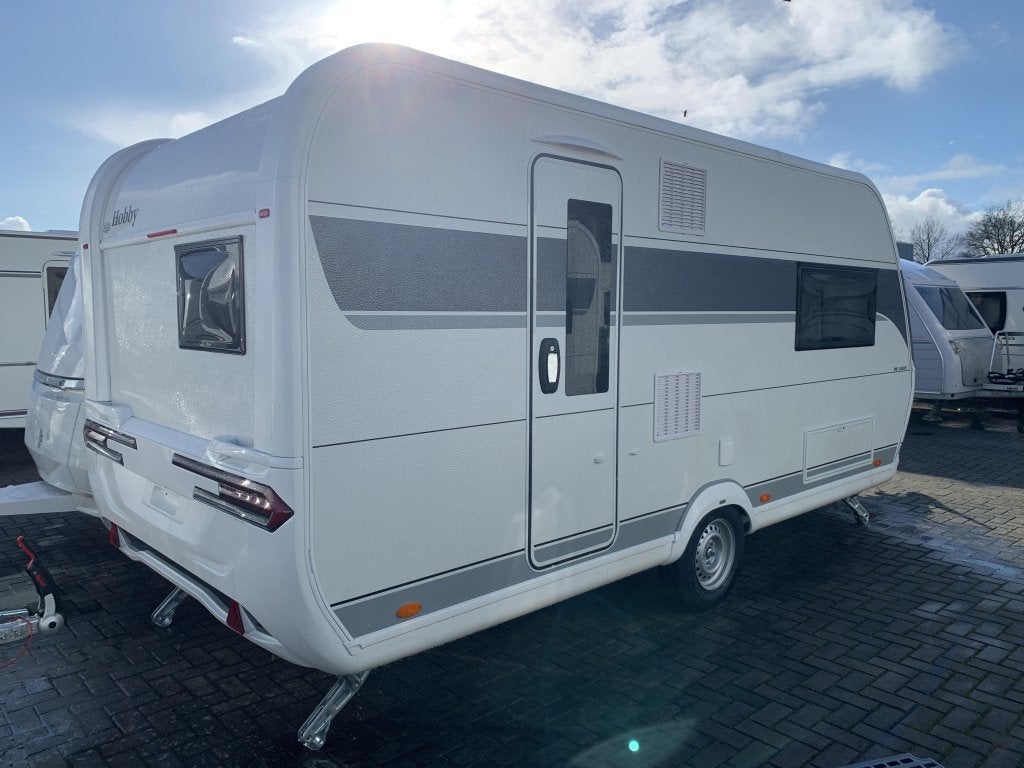 Hobby De Luxe 460 SL Model 2026, Hobby, Schokbreker, Bedrijf, Tot en met 3
