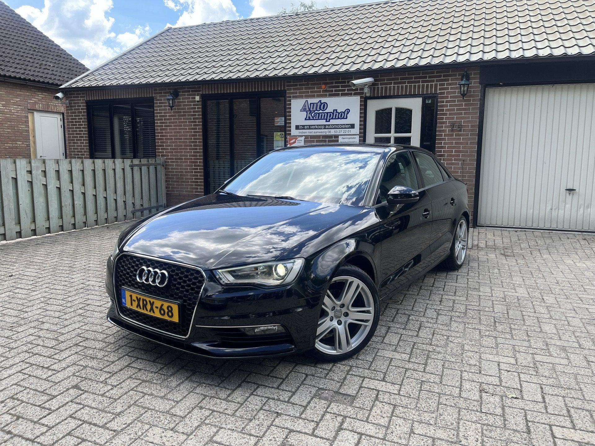 Audi A3 Limousine 1.4 TFSI CoD Ambition Pro Line Plus Xenon, Auto's, Stof, Gebruikt, 4 cilinders, 150 pk