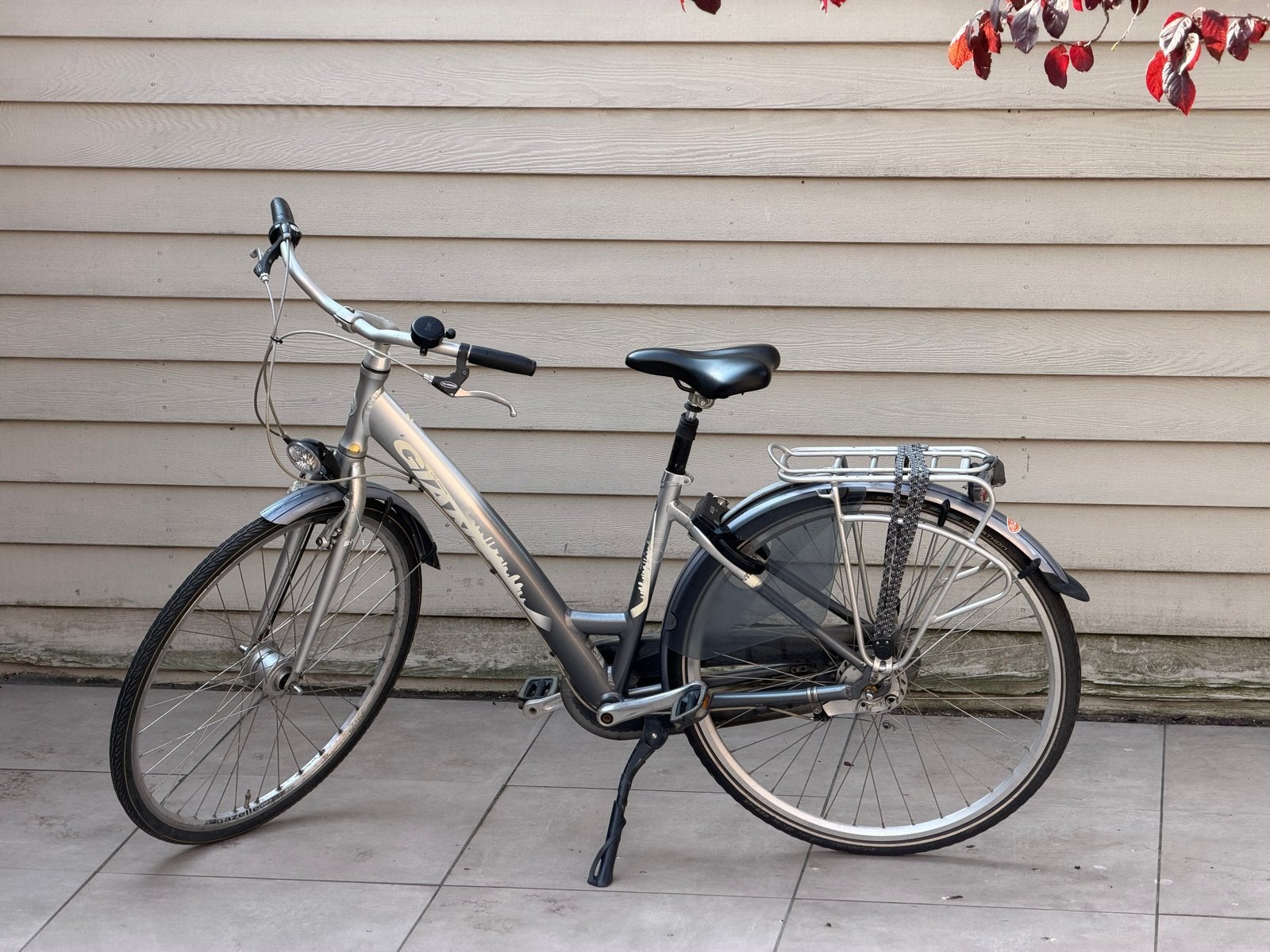 Giant CS3 City Trekking Damesfiets - Gebruikt, Fietsen en Brommers, Ophalen, Velgrem, Versnellingen, Giant