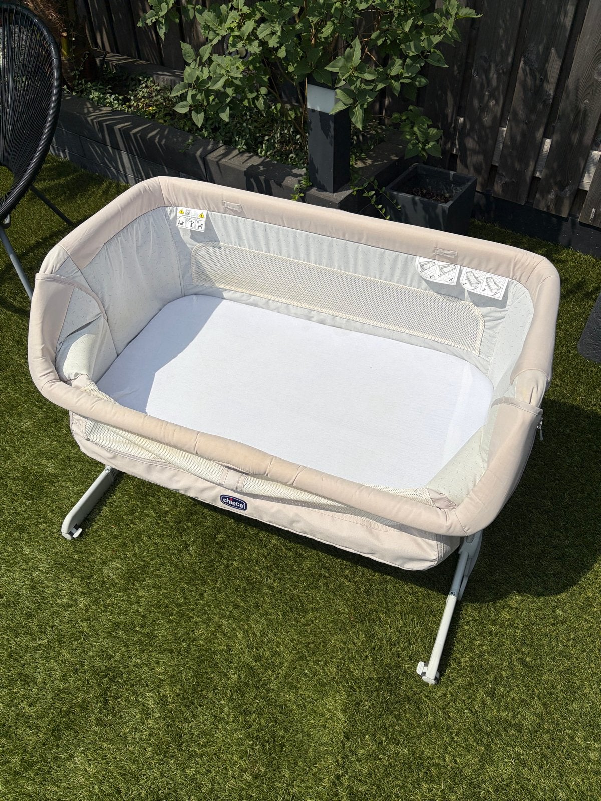Chicco Next2Me Dream Co-sleeper - Makkelijk in gebruik, Ophalen, Verstelbaar, Eenpersoons, Beige
