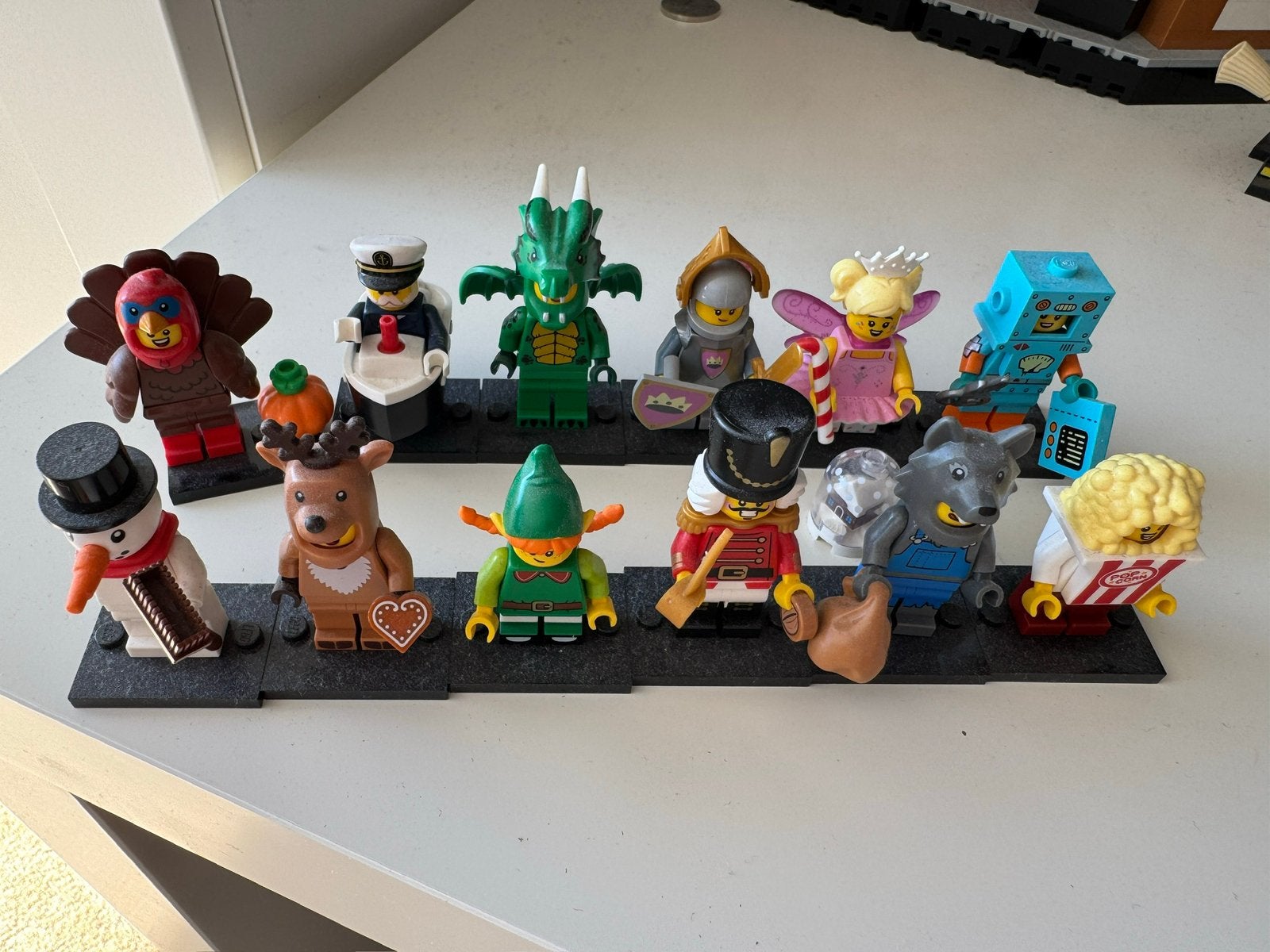 Lego minifiguren serie 23 71034 compleet, Lego, Ophalen of Verzenden, Zo goed als nieuw, Minifiguren serie