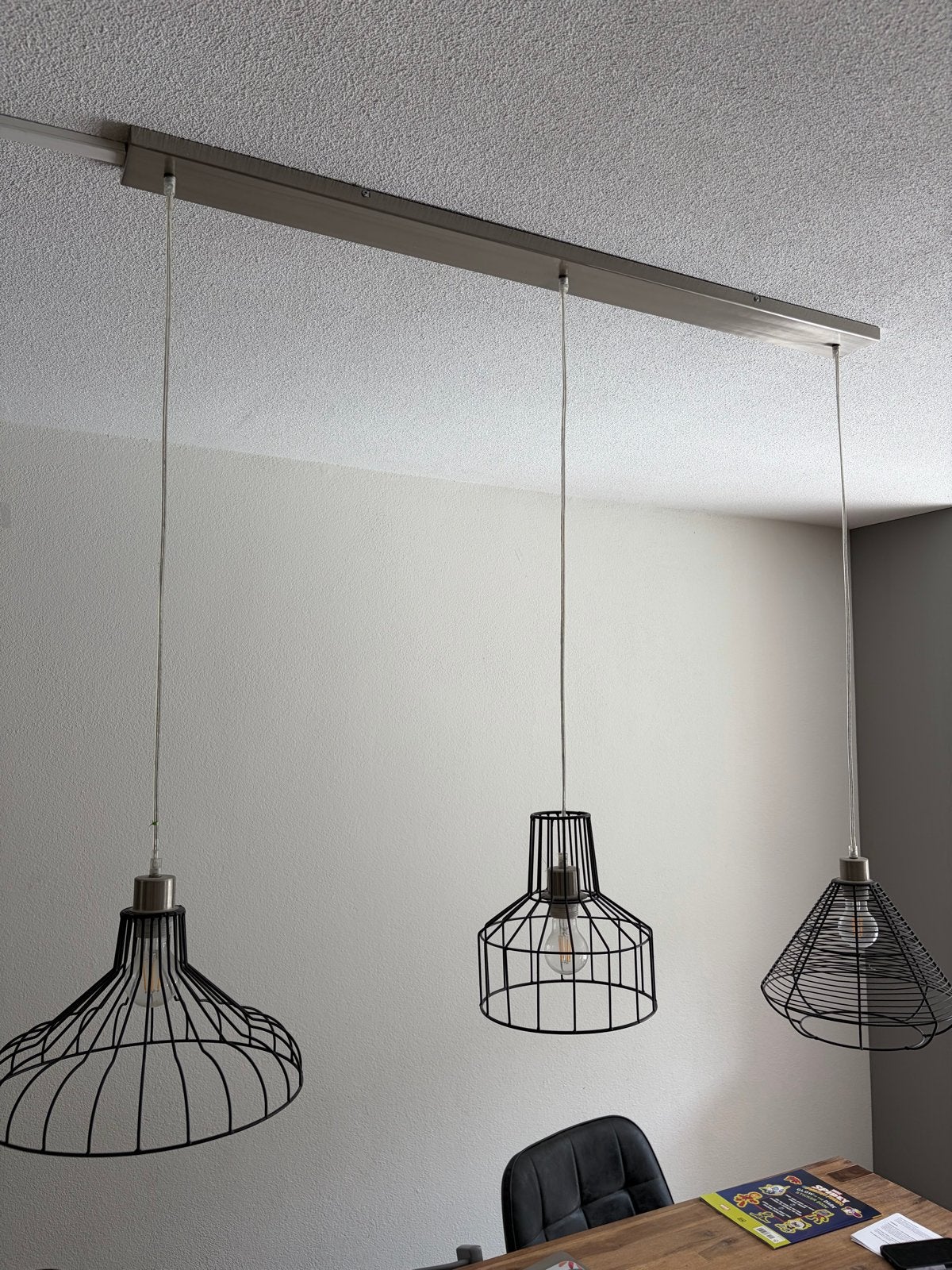 Hanglamp met 3 kappen - Zwart metaal, Ophalen, Gebruikt, E27 (groot), Metaal