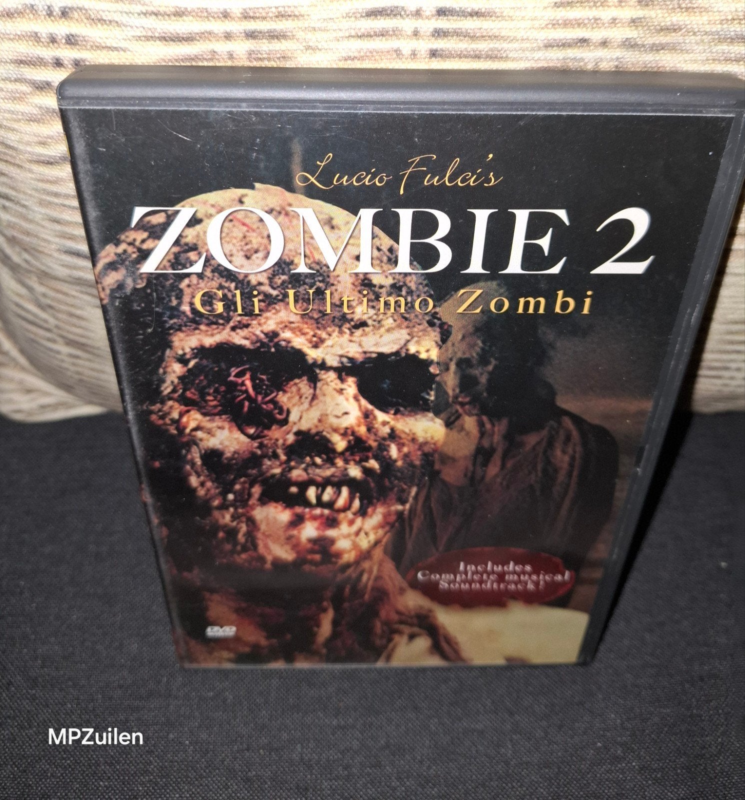 Zombie 2, Vampiers of Zombies, Vanaf 16 jaar, Nederlands, Ophalen of Verzenden