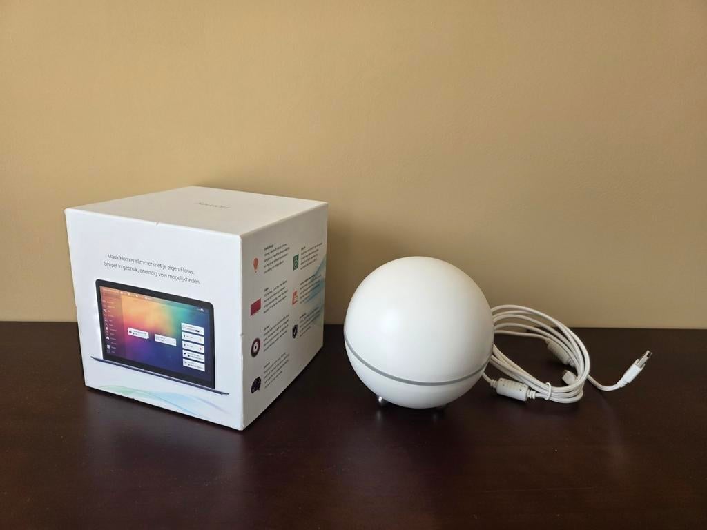 Homey Early 2018 Smart Home Hub - Zo goed als nieuw, Ophalen of Verzenden