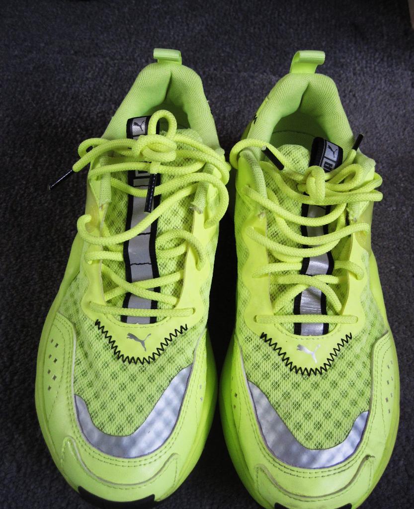 qh  MOOIE SNEAKERS van PUMA Maat:38, Kleding | Dames, Overige kleuren, Ophalen of Verzenden, Sneakers of Gympen, Zo goed als nieuw