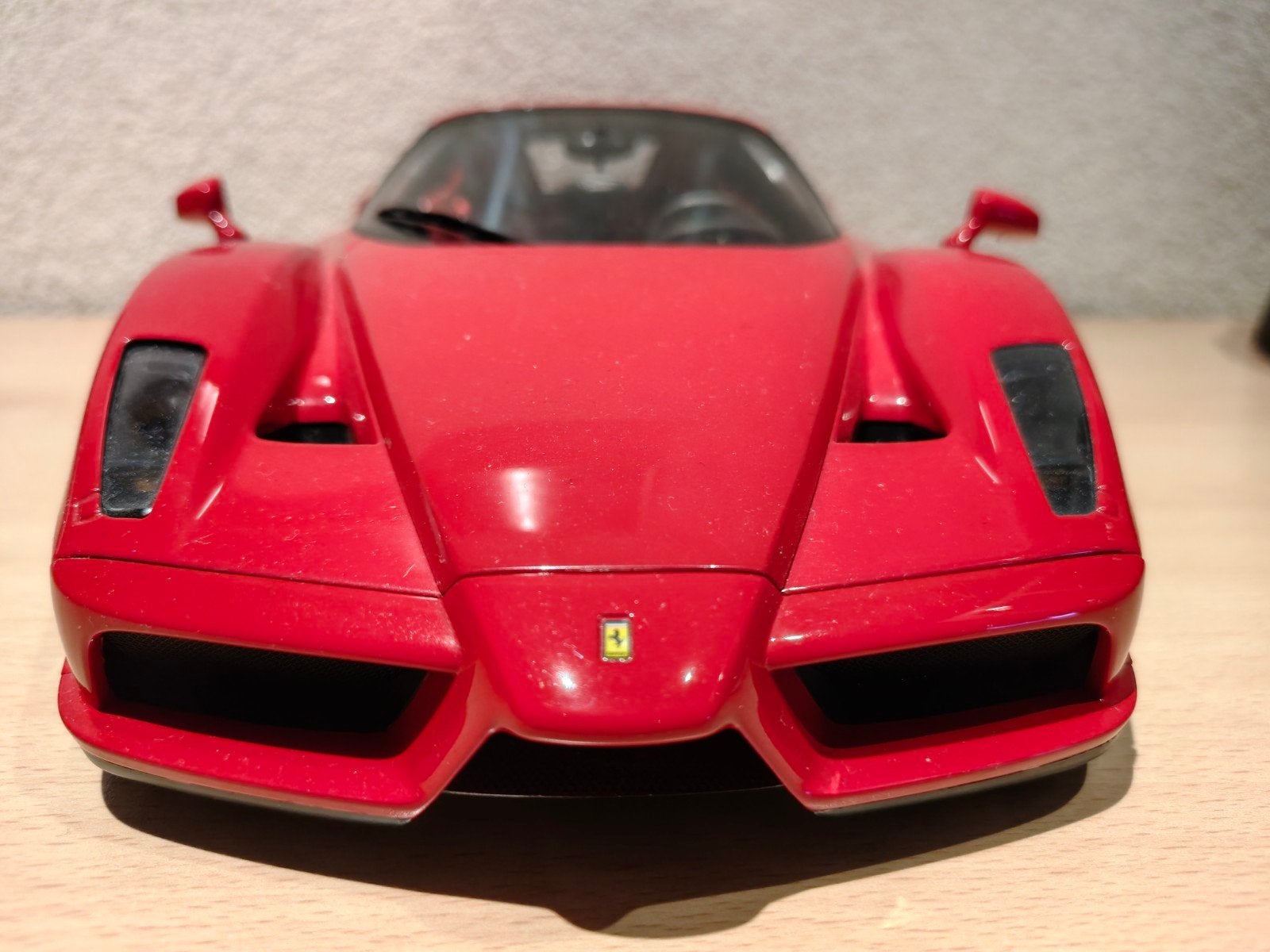 Ferrari Enzo tamiya, Verzenden