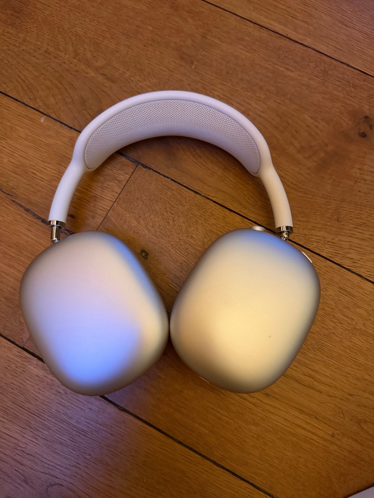 Apple AirPods Max Starlight - Zo goed als nieuw
