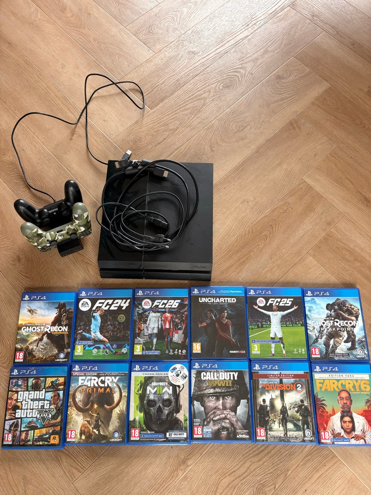 PlayStation 4 met 2 controllers en 12 games, Met games, Met 2 controllers, Ophalen of Verzenden, Zo goed als nieuw