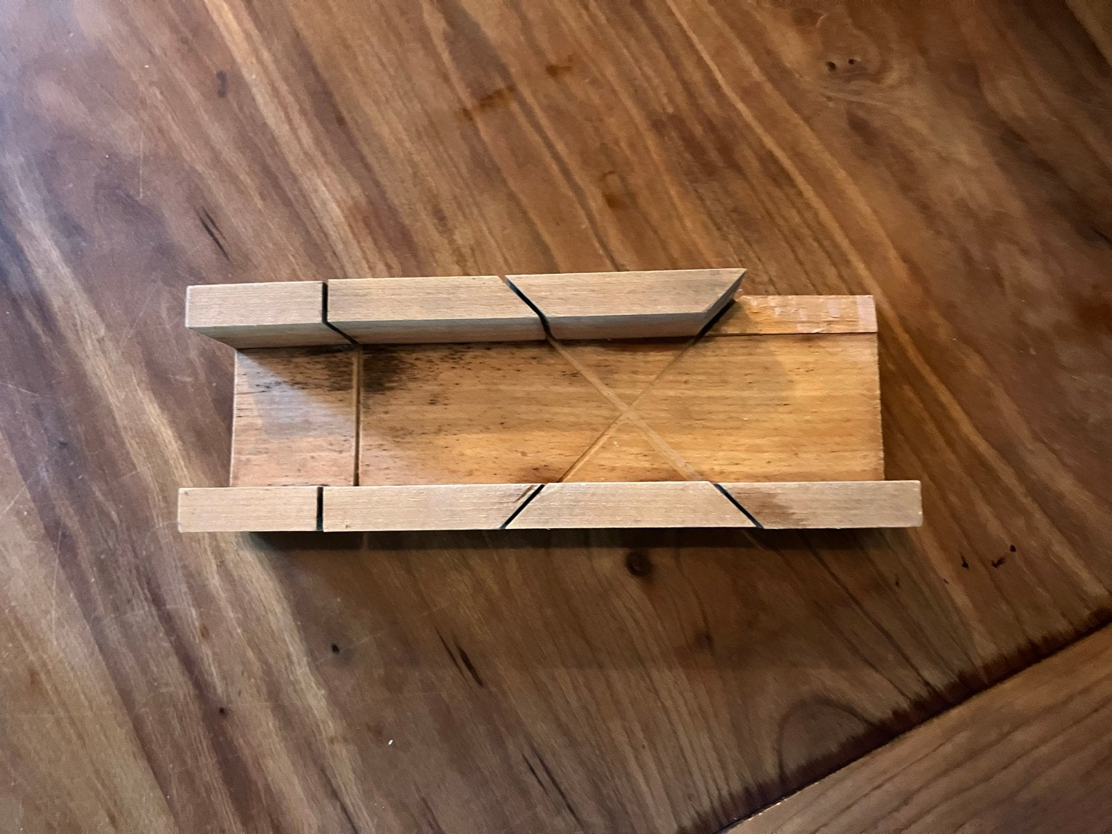 Houten verstekbak voor nauwkeurig zagen, Ophalen of Verzenden, Gebruikt, Overige typen, Overige merken