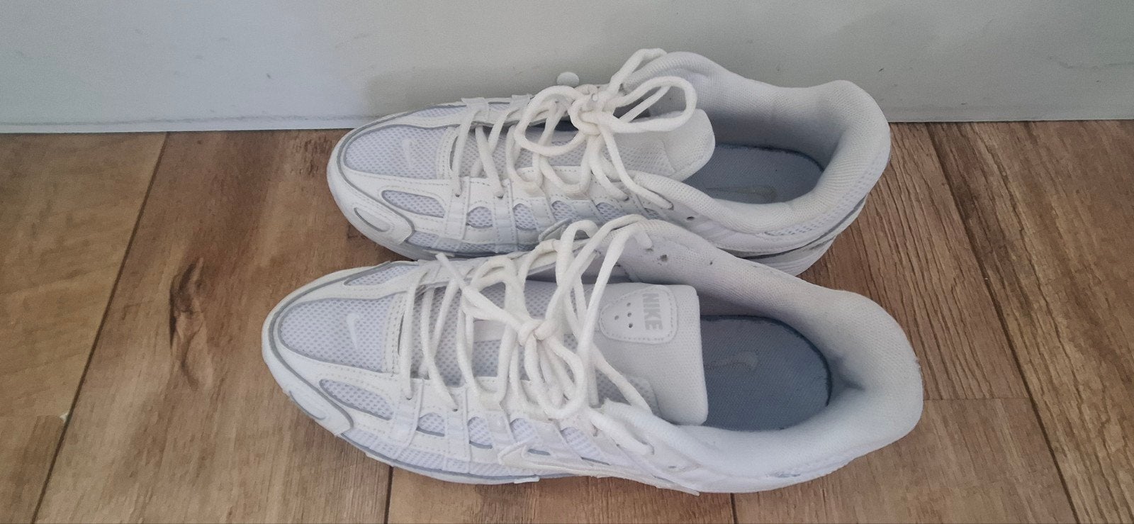 Nike P-6000 sneakers maat 45 - Zo goed als nieuw, Kleding | Heren, Schoenen, Wit, Nike, Ophalen of Verzenden, Sneakers of Gympen