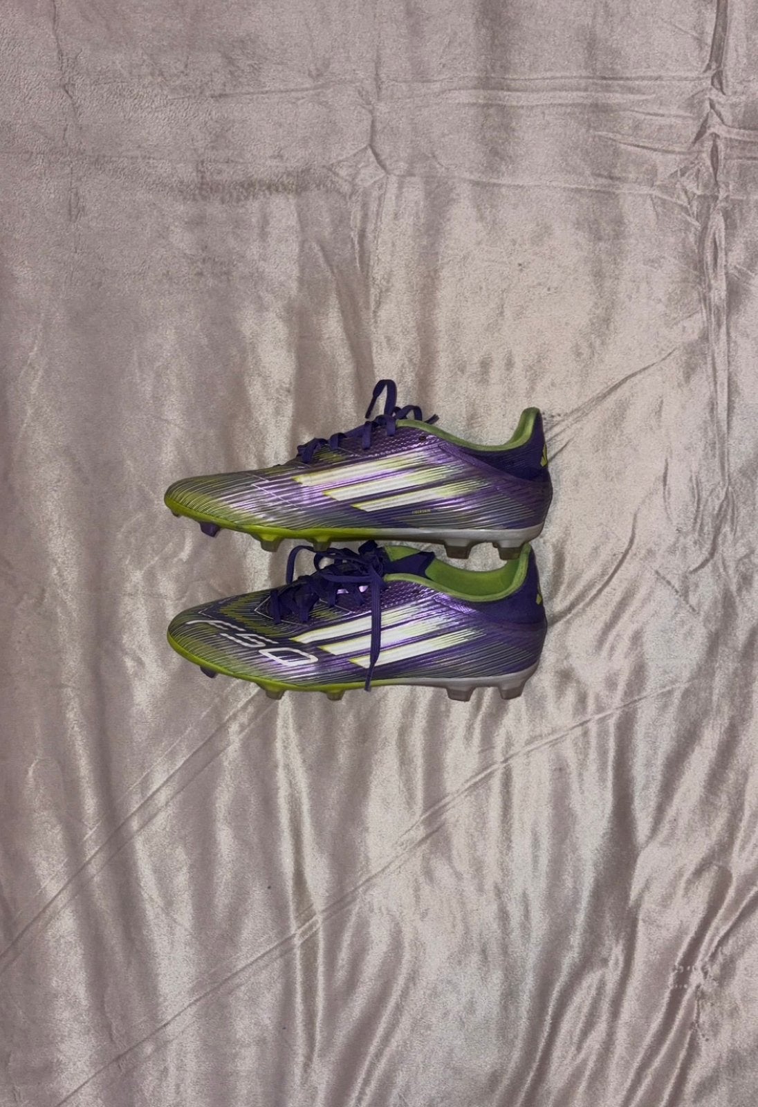 Adidas f50 voetbalschoenen, Overige kleuren, Sportschoenen, Ophalen of Verzenden, Zo goed als nieuw