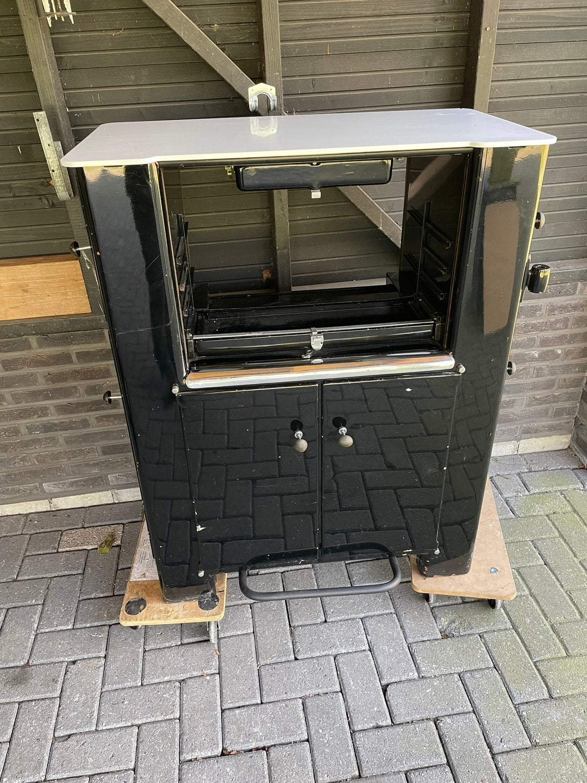Oude Tandartskast. Metaal zwart 120x90x50, Ophalen, Gebruikt