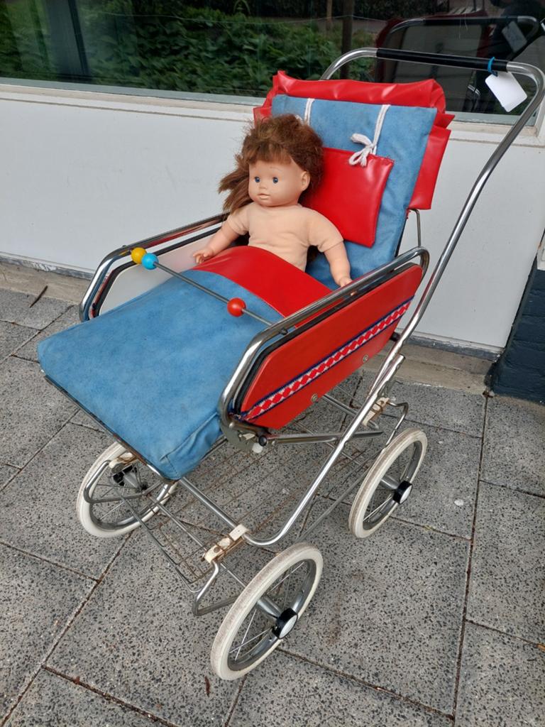 Vintage poppenwagentje., Ophalen, Gebruikt, Overige merken