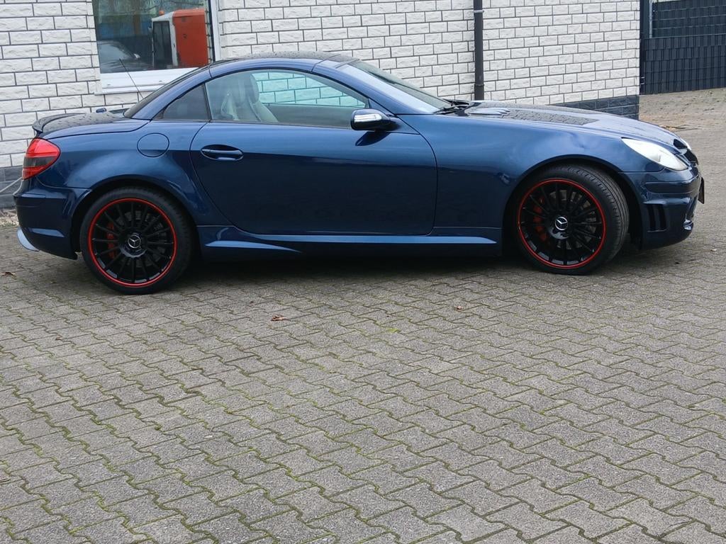 SLK 55 AMG V8 AUTOMAAT 360 PK AIRCONDITIONING LEDER €16750, Auto's, Mercedes-Benz, Automaat, Achterwielaandrijving, Cabriolet