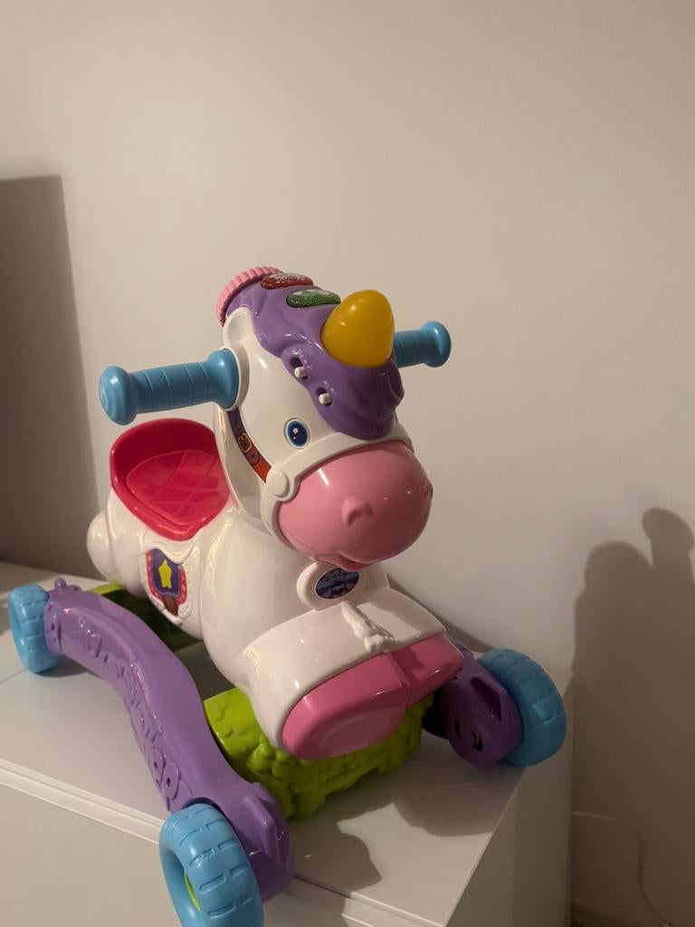 VTech Hobbel & Speel eenhoorn, Ophalen, Zo goed als nieuw, 6 maanden tot 2 jaar