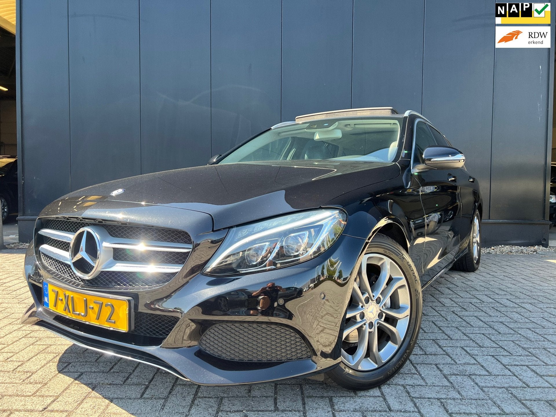 Mercedes-Benz C-klasse Estate 180 Aut/Leer/Panodak/Navi/Nap/, Auto's, Mercedes-Benz, Automaat, 745 kg, Achterwielaandrijving, Zwart